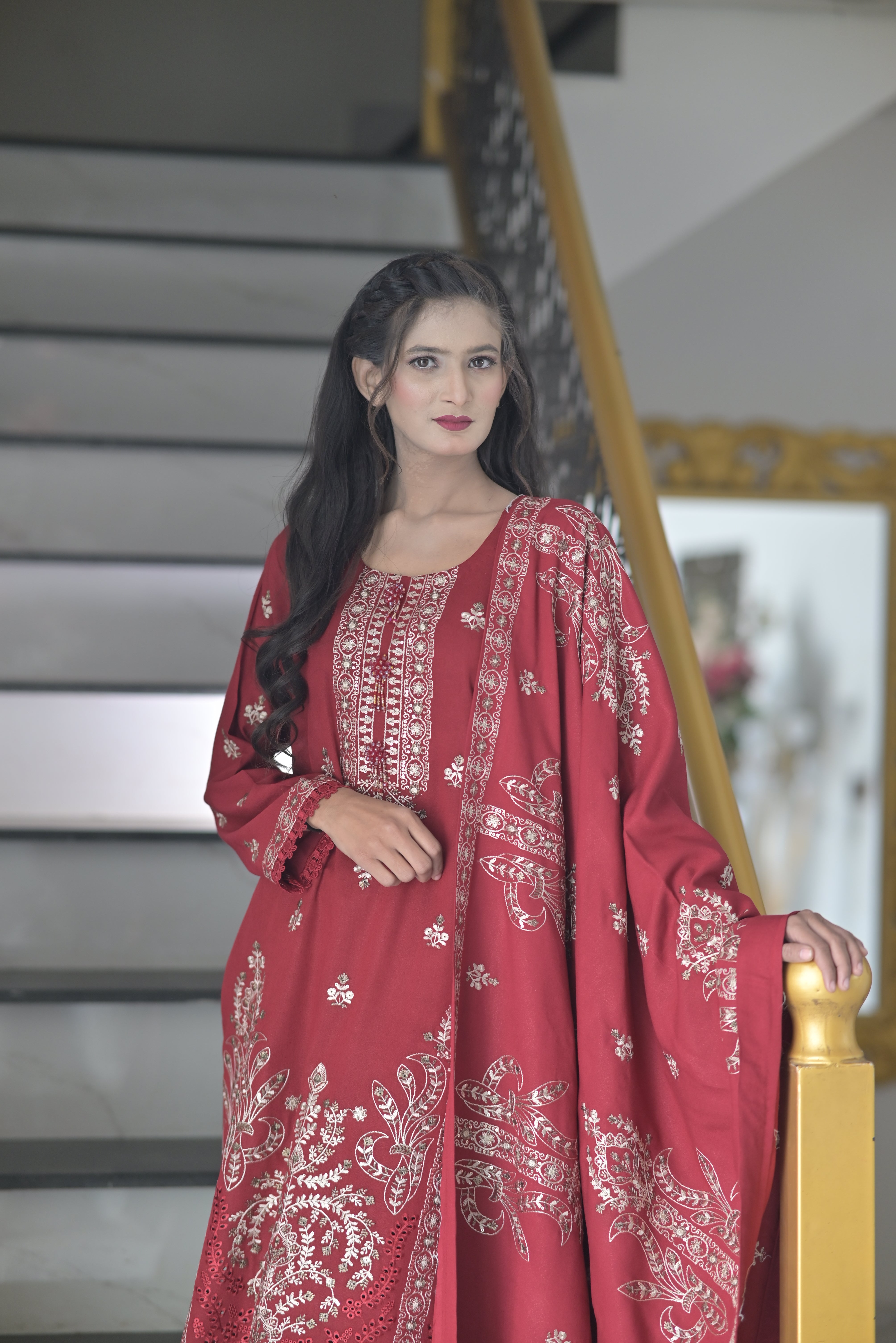 3 pcs mahroon Karandi fabric with shawal