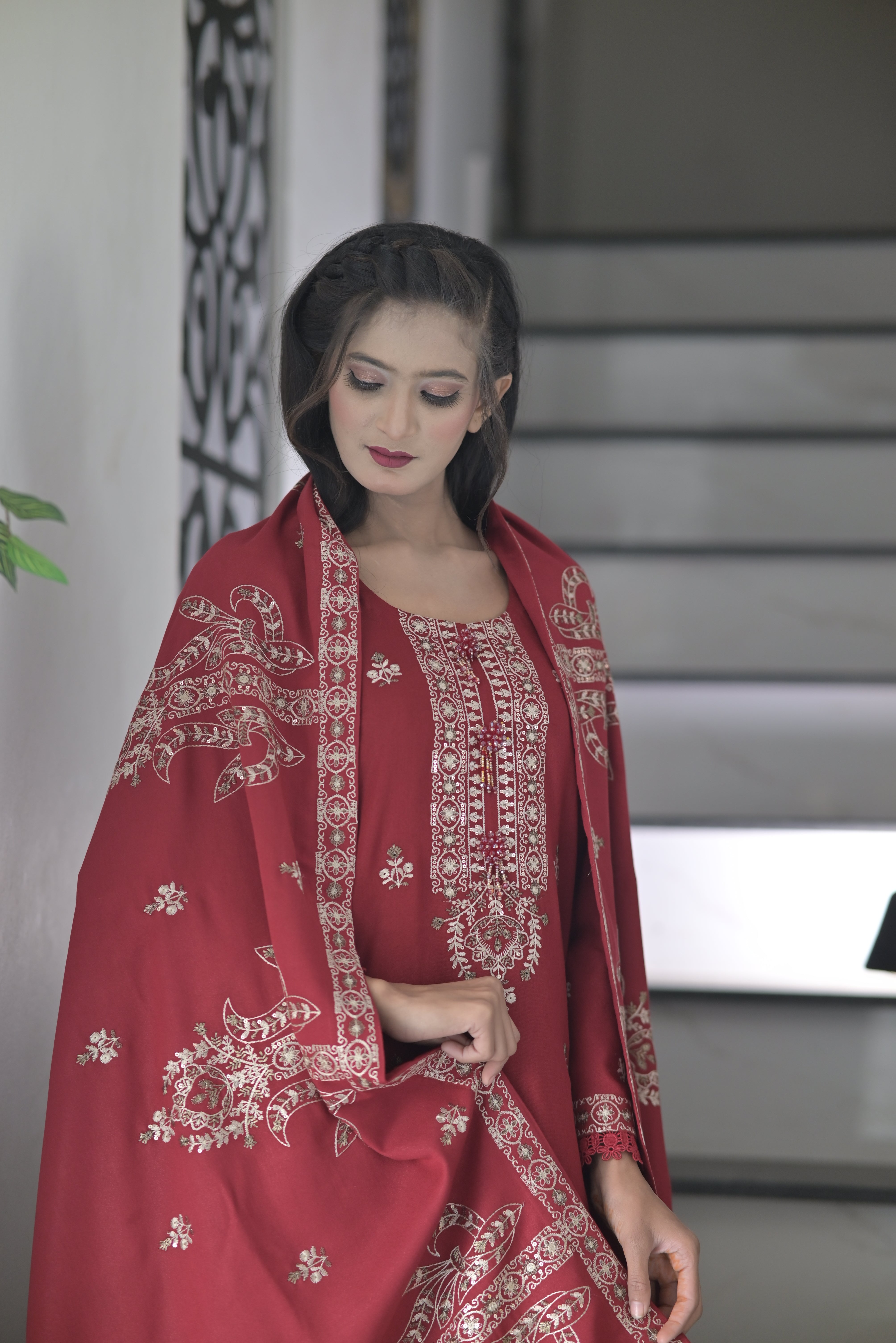 3 pcs mahroon Karandi fabric with shawal