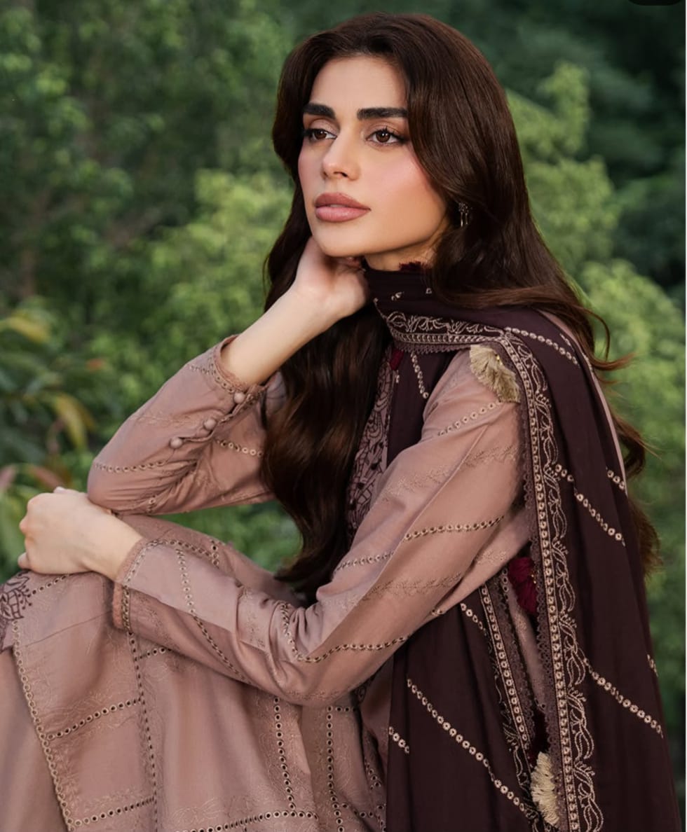 Front Embroidered boring  Salevs Embroidered boring Dopta 4 Boder