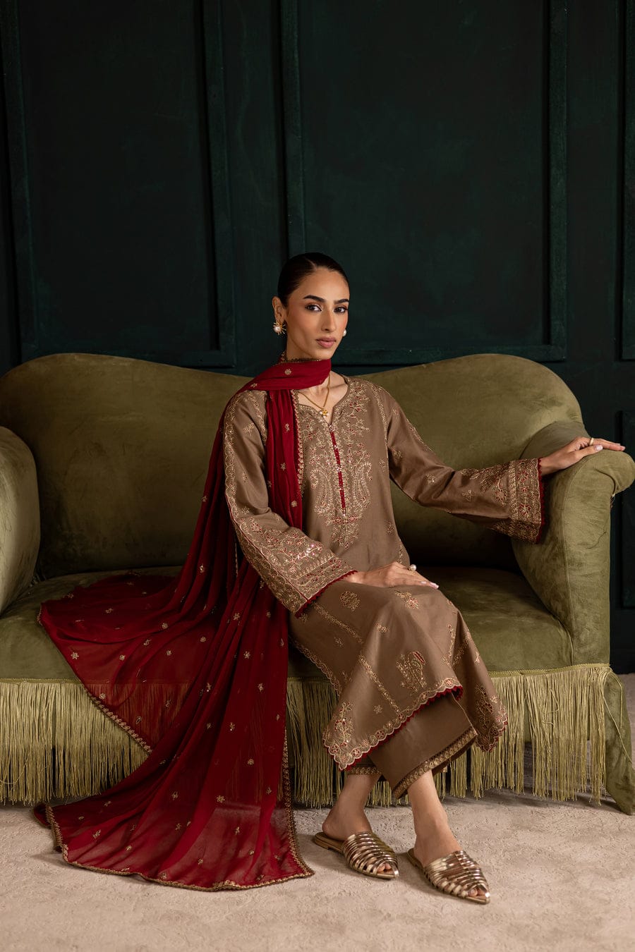 Tiramisu 3Pc – Embroidered Khaddar Suit with Crinkle Dupatta